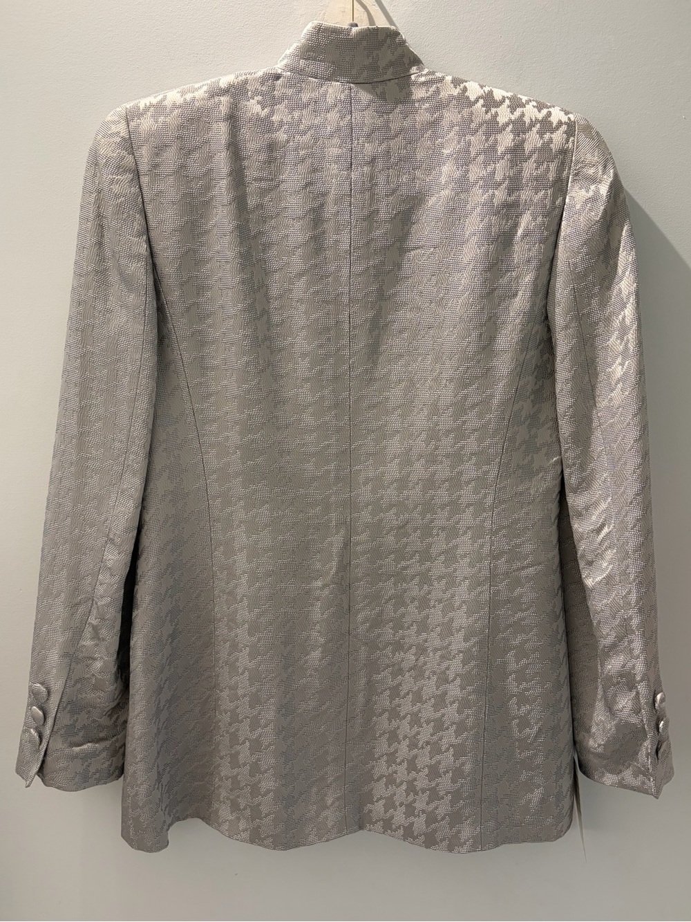 Vintage 90s Louis Féraud Deadstock Silk-Lined Houndstooth Skirt Suit - Picture 3 of 13